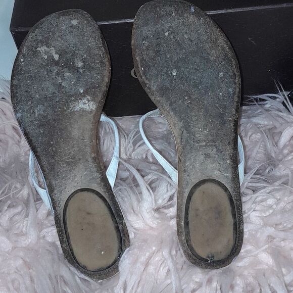 AUTHENTIC GUCCI VINTAGE MYSTIC WHITE LEATHER FLAT THONG SANDAL SIZE 38 - Picture 5 of 11